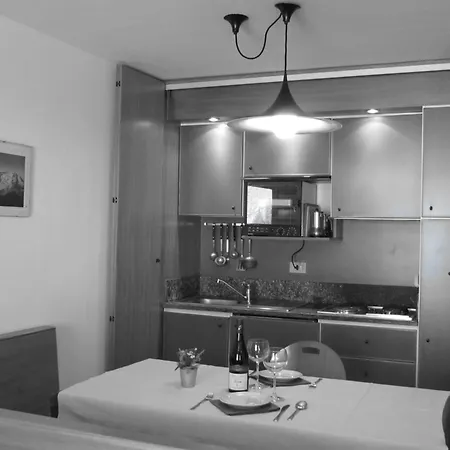 Apart Otel Il Piccolo 2*